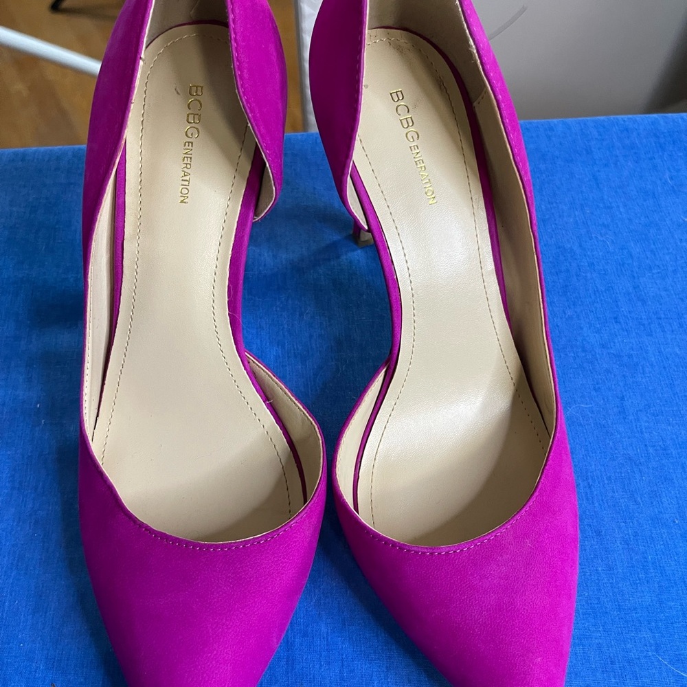 BCBGeneration Women's Fuchsia Heels